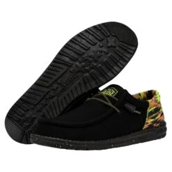 Wally Funk - Neon Black 10 Wally Funk - Neon Black -Heydude 40357 001 WALLYFUNKNEON BLACK PAIRBOTTOM